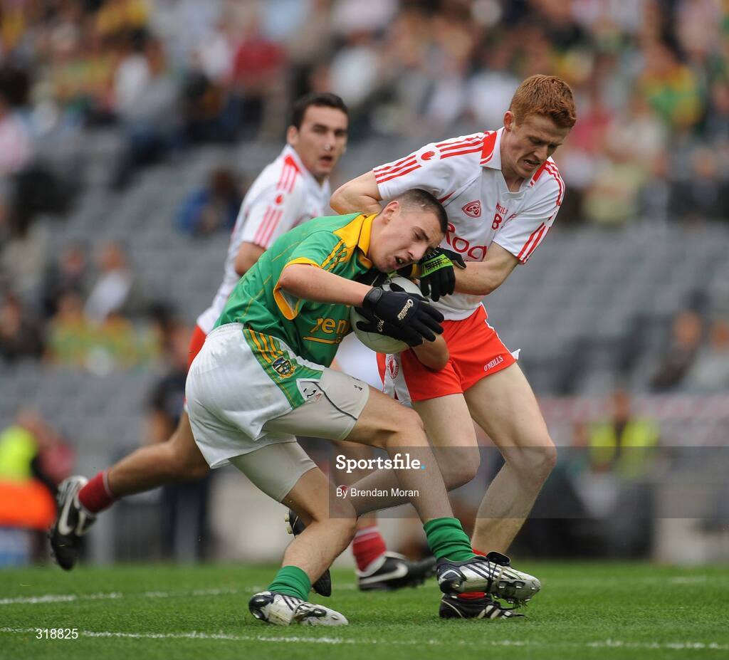 31 August 2008; Damien Carroll, Meath, in action against Niall McKenna, Tyrone. ESB GAA Football All-Ireland Minor Championship Semi-Final, Meath v Tyrone, Croke Park, Dublin. Picture credit: Brendan Moran / SPORTSFILE