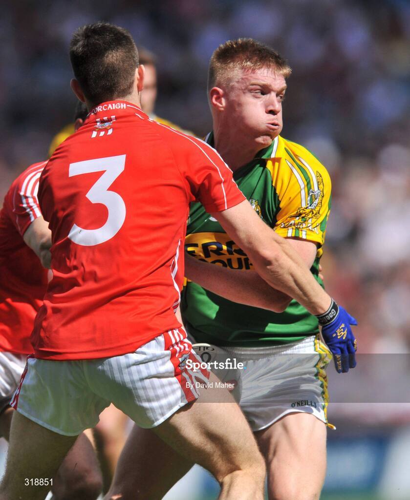 31 August 2008; Tommy Walsh, Kerry, in action against Derek Kavanagh, Cork. GAA Football All-Ireland Senior Championship Semi-Final Replay, Kerry v Cork, Croke Park, Dublin. Picture credit: David Maher / SPORTSFILE