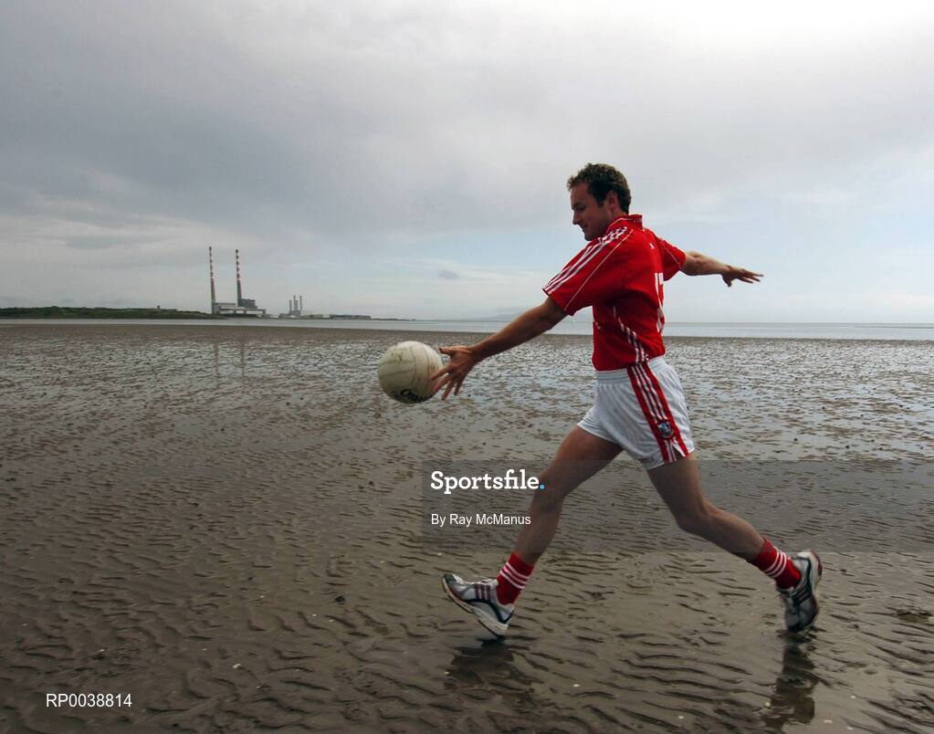 17 July 2007; Cork footballer James Masters, who was announced as an Ariel GAA Championship Bright Ambassador for 2007. This summer Ariel is giving away free exclusive GAA towels with promotional packs. Martello Tower, Sandymount Strand, Dublin. Picture credit: Ray McManus / SPORTSFILE
