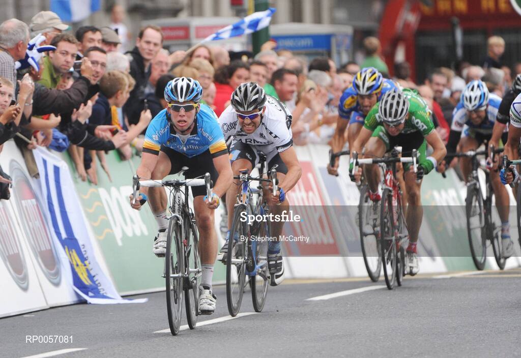 27 August 2008; Mark Cavendish, Team Columbia, on his way to winning the opening stage of the Tour of Ireland. 2008 Tour of Ireland - Stage 1, Dublin - Waterford. Picture credit: Stephen McCarthy / SPORTSFILE