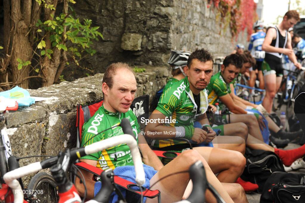 28 August 2008; Members of the An Post sponsored team, from left, Benny De Schrooder, Kenny Lisabett, Paidi O'Brien, Mark Cassidy, Daniel Fleeman and Stephen Gallagher after the race. 2008 Tour of Ireland - Stage 2, Thurles - Loughrea. Picture credit: Stephen McCarthy / SPORTSFILE