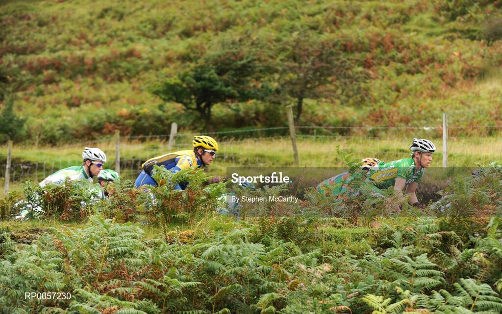 29 August 2008; A general view of the peloton, including Stephen Gallagher, of the An Post sponsored Sean Kelly team, right, on the approach to the summit of the Finny climb in Co. Mayo. 2008 Tour of Ireland - Stage 3, Ballinrobe - Galway. Picture credit: Stephen McCarthy / SPORTSFILE  *** Local Caption ***