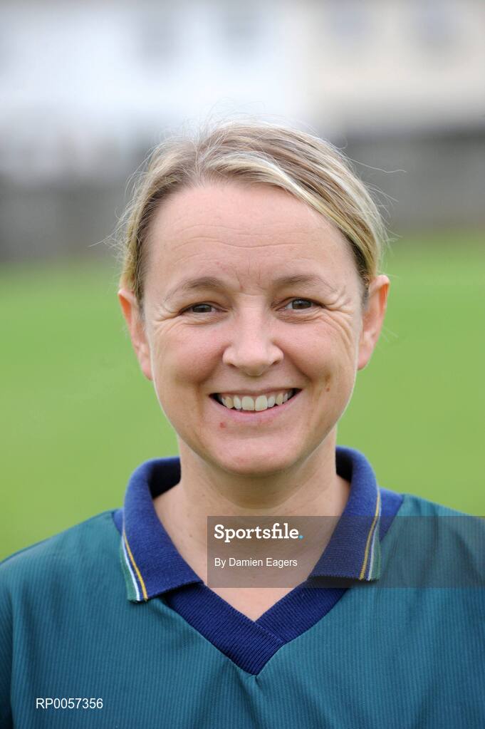 30 August 2008; Referee Eileen Jones. TG4 All-Ireland Ladies Junior Football Championship Semi-Final, London v Wicklow, St. Peregrine's, Blakestown Rd, Dublin. Picture credit: Damien Eagers / SPORTSFILE
