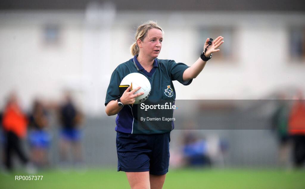30 August 2008; Referee Eileen Jones. TG4 All-Ireland Ladies Junior Football Championship Semi-Final, London v Wicklow, St. Peregrine's, Blakestown Rd, Dublin. Picture credit: Damien Eagers / SPORTSFILE