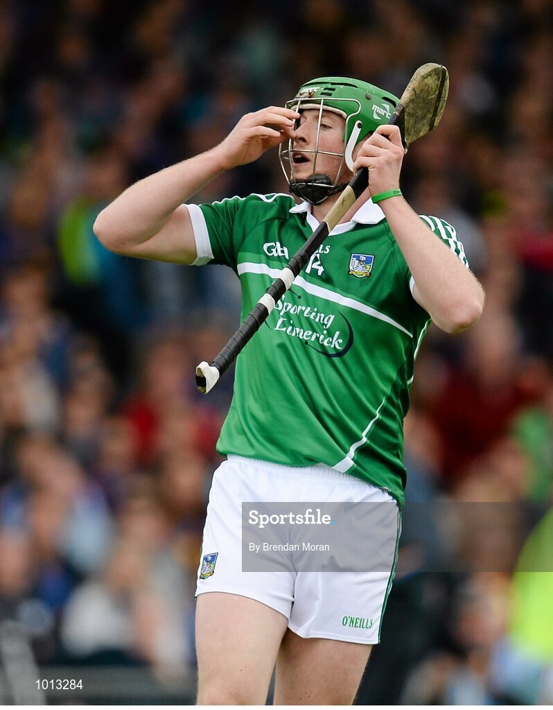 21 June 2015; Shane Dowling, Limerick, reacts to a missed goal chance. Munster GAA Hurling Senior Championship, Semi-Final, Limerick v Tipperary, Gaelic Grounds, Limerick. Picture credit: Brendan Moran / SPORTSFILE