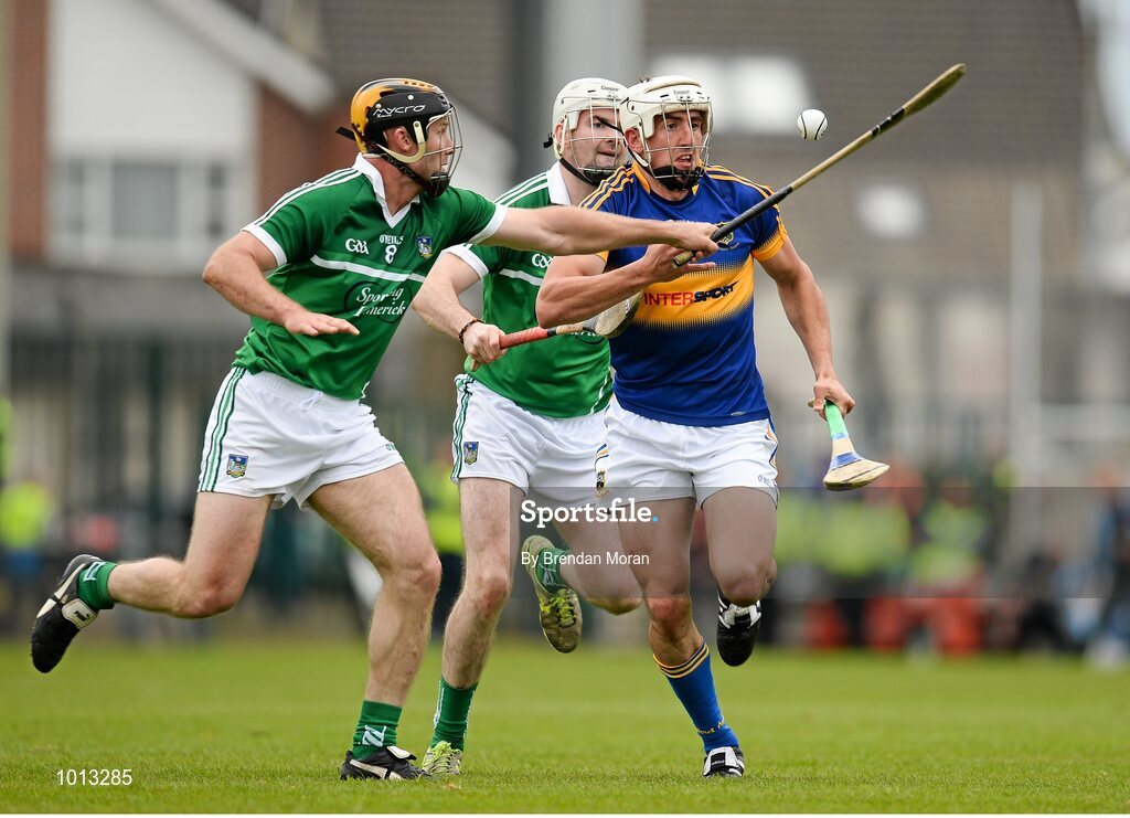 21 June 2015; Patrick Maher, Tipperary, in action against James Ryan, left, and Tom Condon, Limerick. Munster GAA Hurling Senior Championship, Semi-Final, Limerick v Tipperary, Gaelic Grounds, Limerick. Picture credit: Brendan Moran / SPORTSFILE
