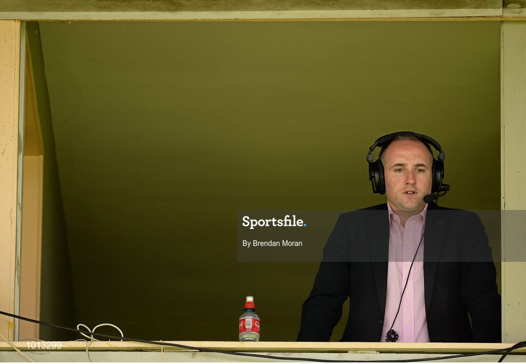 21 June 2015; Former Tipperary hurler Eoin Kelly takes his position in the commentary box where he was working for Newstalk on their live broadcast of the game. Munster GAA Hurling Senior Championship, Semi-Final, Limerick v Tipperary, Gaelic Grounds, Limerick. Picture credit: Brendan Moran / SPORTSFILE