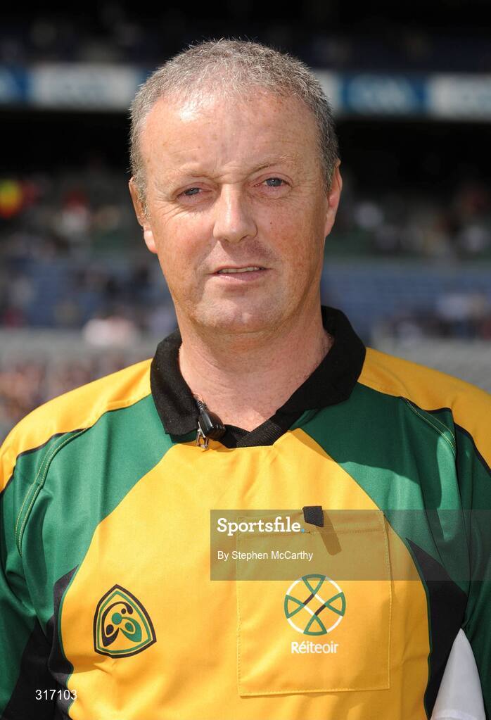 17 August 2008; Linesman Pat Casey, Waterford. ESB GAA Hurling All-Ireland Minor Championship Semi-Final, Cork v Galway, Croke Park, Dublin. Picture credit: Stephen McCarthy / SPORTSFILE