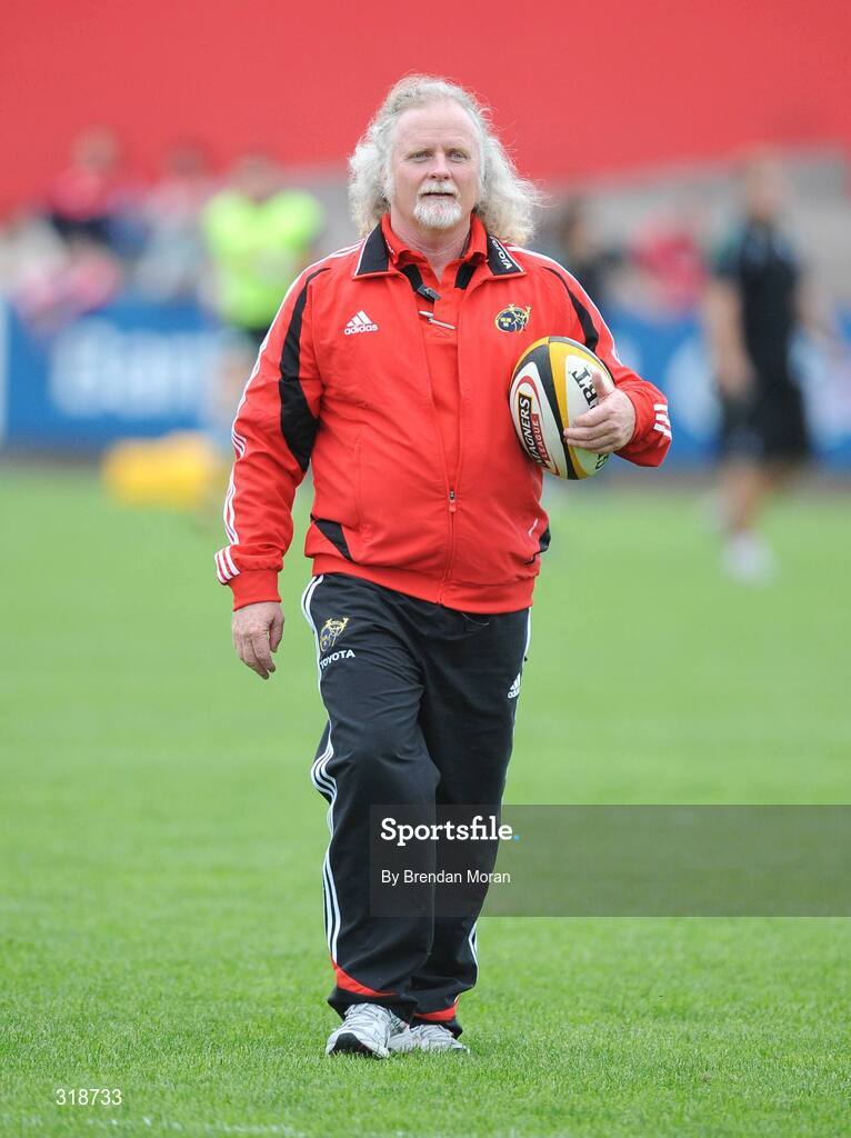 29 August 2008; Laurie Fisher, forwards coach, Munster. Pre-Season Friendly - Munster v London Irish, Musgrave Park, Cork. Picture credit: Brendan Moran / SPORTSFILE