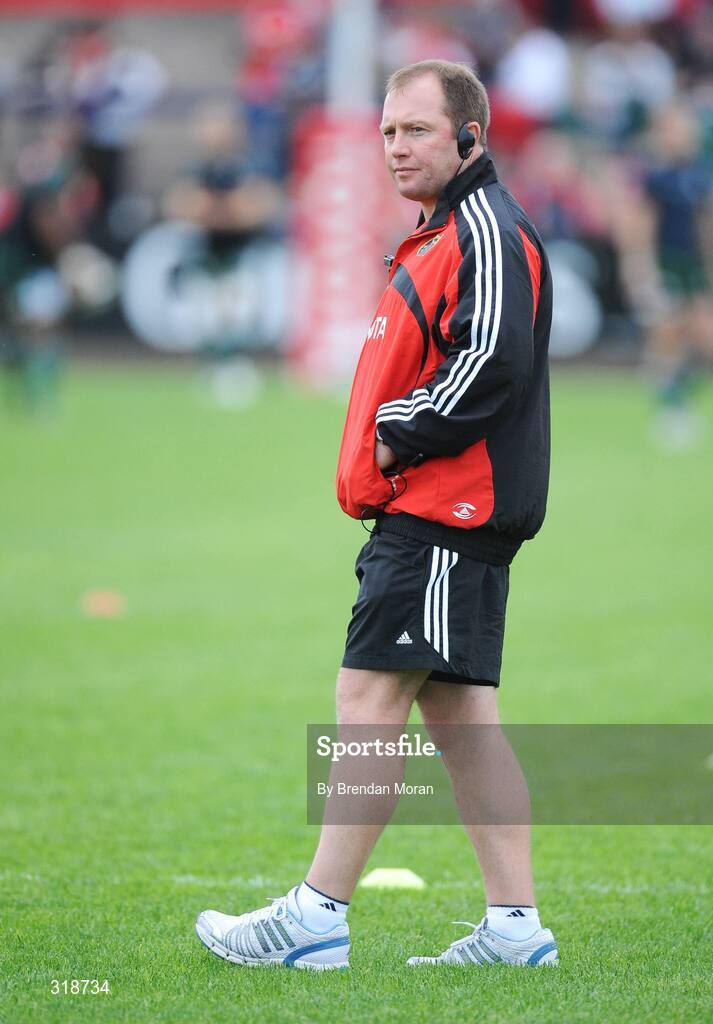 29 August 2008; Tony McGahan, head coach, Munster. Pre-Season Friendly - Munster v London Irish, Musgrave Park, Cork. Picture credit: Brendan Moran / SPORTSFILE