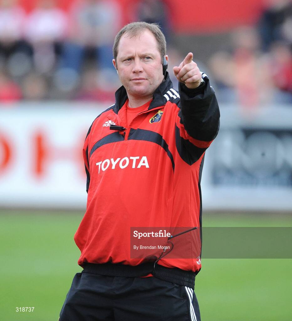 29 August 2008; Tony McGahan, head coach, Munster. Pre-Season Friendly - Munster v London Irish, Musgrave Park, Cork. Picture credit: Brendan Moran / SPORTSFILE