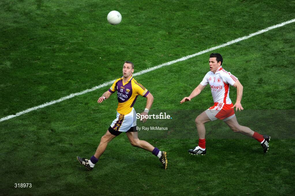 31 August 2008; Matty Forde, Wexford, in action against Conor Gormley, Tyrone. GAA Football All-Ireland Senior Championship Semi-Final, Tyrone v Wexford, Croke Park, Dublin. Picture credit: Ray McManus / SPORTSFILE