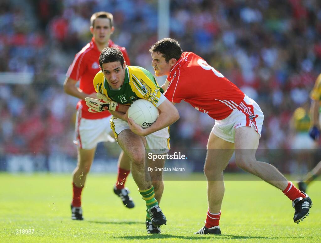 31 August 2008; Declan O'Sullivan, Kerry, in action against Graham Canty, Cork. GAA Football All-Ireland Senior Championship Semi-Final Replay, Kerry v Cork, Croke Park, Dublin. Picture credit: Brendan Moran / SPORTSFILE