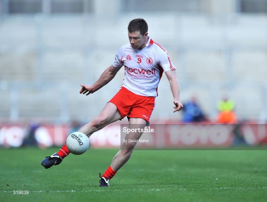 31 August 2008; Enda McGinley, Tyrone. GAA Football All-Ireland Senior Championship Semi-Final, Tyrone v Wexford, Croke Park, Dublin. Picture credit: David Maher / SPORTSFILE