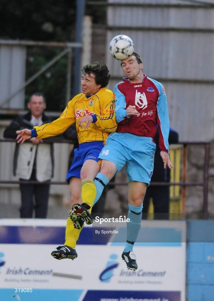 1 September 2008; Brian Shelly, Drogheda United, in action against Aaron Baker, Dungannon Swifts. Setanta Sports Cup, Group One, Drogheda United v Dungannon Swifts, United Park, Drogheda, Co. Louth. Photo by Sportsfile