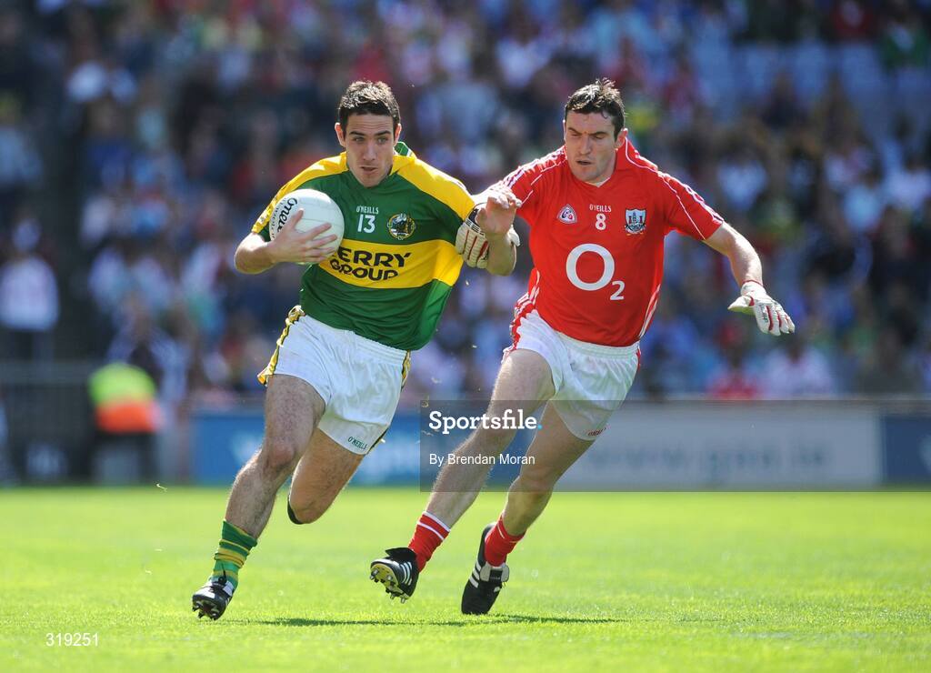 31 August 2008; Declan O'Sullivan, Kerry, in action against Graham Canty, Cork. GAA Football All-Ireland Senior Championship Semi-Final Replay, Kerry v Cork, Croke Park, Dublin. Picture credit: Brendan Moran / SPORTSFILE