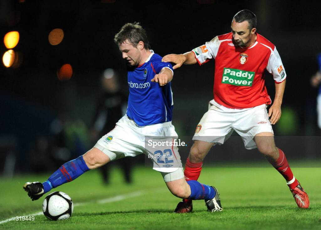 2 September 2008; Jamie Mulgrew, Linfield, in action against Gary Dempsey, St. Patrick's Athletic. Setanta Sports Cup, Group Two, Linfield v St. Patrick's Athletic, Windsor Park, Belfast, Co. Antrim. Photo by Sportsfile
