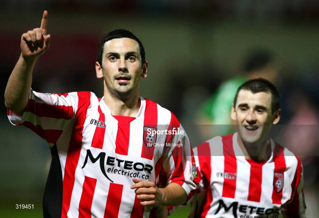 2 Septemeber 2008; Mark Farren, Derry City, celebrates after scoring his side's second goal. Setanta Cup, Derry City v Glentoran, Brandywell, Derry. Picture credit: Oliver McVeigh / SPORTSFILE