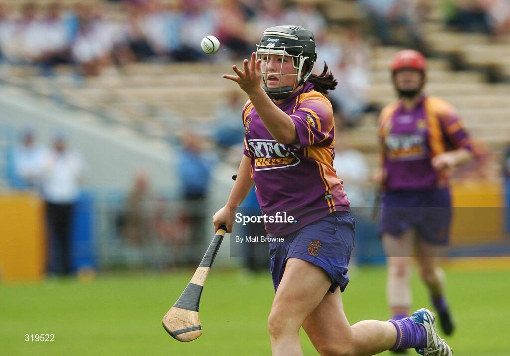 26 July 2008; Una Leacy, Wexford. Gala All-Ireland Senior Camogie Championship, Tipperary v Wexford, Semple Stadium, Thurles, Co. Tipperary. Picture credit: Maurice Doyle / SPORTSFILE