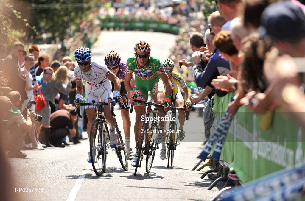 31 August 2008; The early break-away group stuggle on the approach to the summit of Patrick's Hill, Cork. 2008 Tour of Ireland - Stage 5, Killarney - Cork. Picture credit: Stephen McCarthy / SPORTSFILE