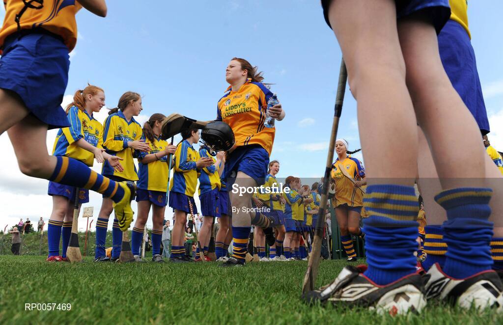 31 August 2008; The Clare team make their way out for the start of the game. All-Ireland Minor B Championship Final, Offaly v Waterford, Geraldine Park, Athy, Co. Kildare. Photo by Sportsfile