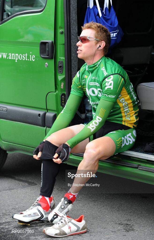 27 August 2008; Stephen Gallagher, of the An Post Sponored Sean Kelly team, ahead of the opening stage of the Tour of Ireland. 2008 Tour of Ireland - Stage 1, Dublin - Waterford. Picture credit: Stephen McCarthy / SPORTSFILE  *** Local Caption ***