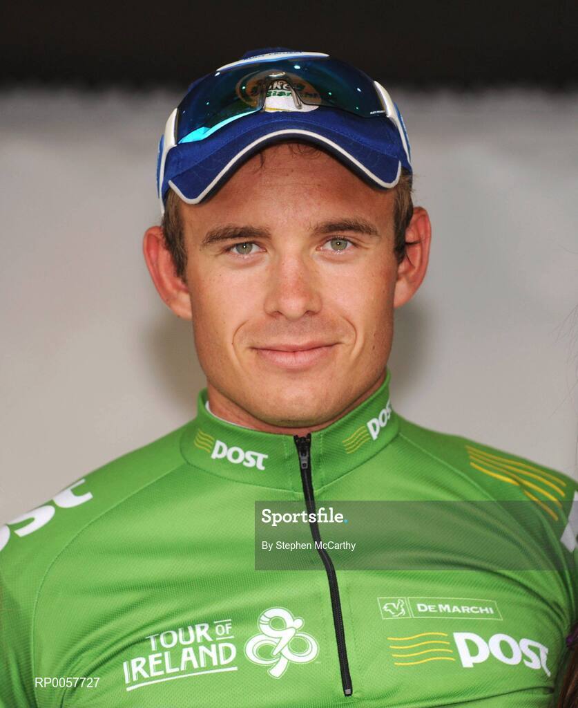 28 August 2008; Alexander Kristoff, Joker Bianchi Team, after being presented with the An Post sponsored green jersey. 2008 Tour of Ireland - Stage 2, Thurles - Loughrea. Picture credit: Stephen McCarthy / SPORTSFILE  *** Local Caption ***