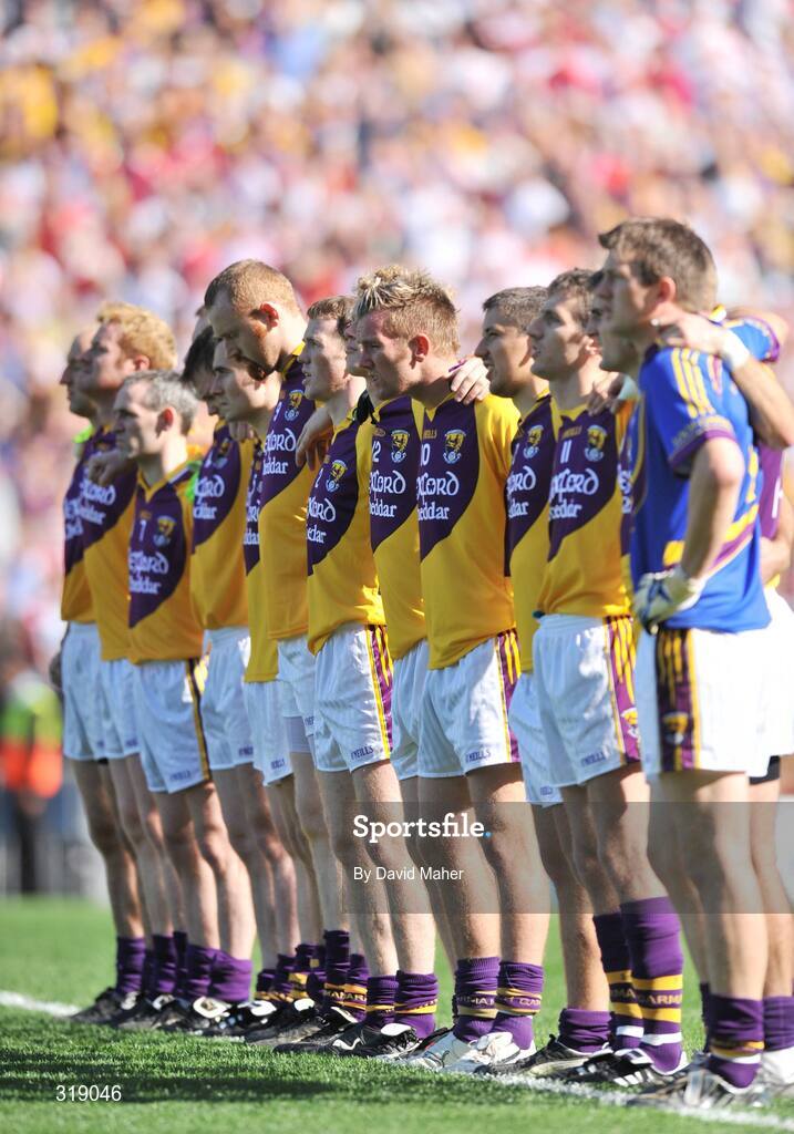 31 August 2008; Wexford team stand together during the playing of the national anthem. GAA Football All-Ireland Senior Championship Semi-Final, Tyrone v Wexford, Croke Park, Dublin. Picture credit: David Maher / SPORTSFILE