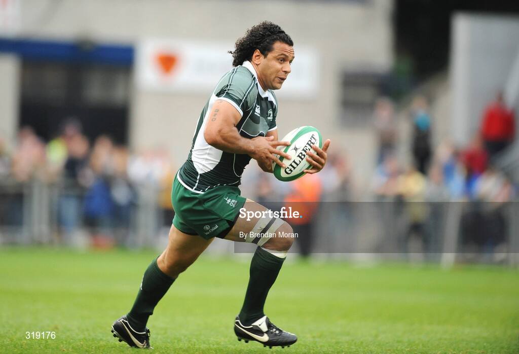30 August 2008; Isa Nacewa, Leinster. Pre-season friendly, Queensland Reds v Leinster, Donnybrook Stadium, Donnybrook, Dublin. Picture credit: Brendan Moran / SPORTSFILE