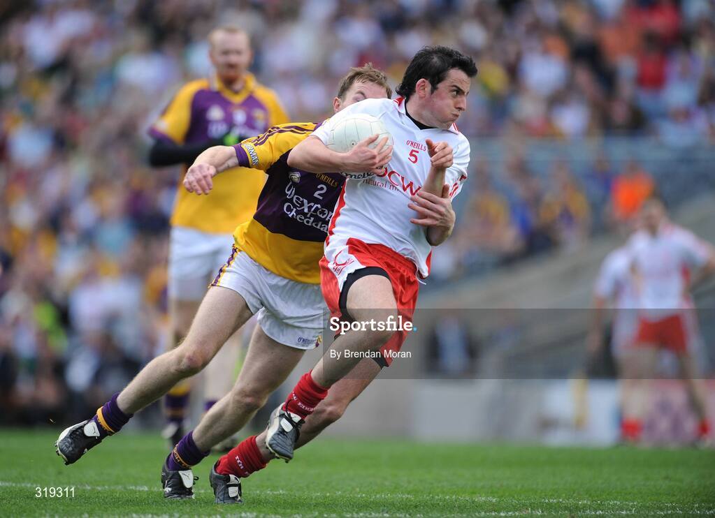 31 August 2008; Davy Harte, Tyrone, in action against David Walsh, Wexford. GAA Football All-Ireland Senior Championship Semi-Final, Tyrone v Wexford, Croke Park, Dublin. Picture credit: Brendan Moran / SPORTSFILE