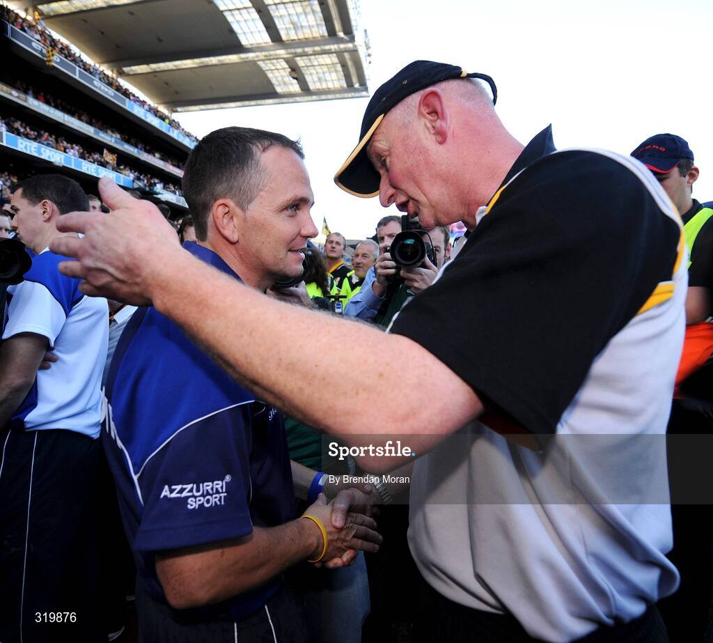 7 September 2008; Kilkenny manager Brian Cody consoles Waterford manager Davy Fitzgerald after the game. GAA Hurling All-Ireland Senior Championship Final, Kilkenny v Waterford, Croke Park, Dublin. Picture credit: Brendan Moran / SPORTSFILE