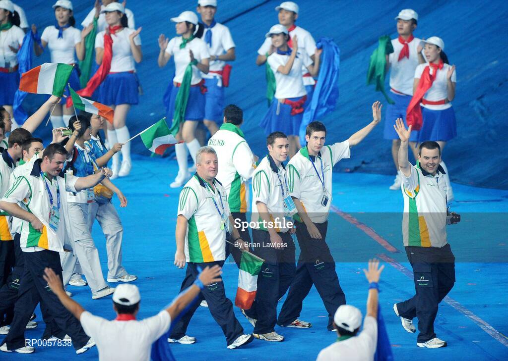 6 September 2008; Members of the Ireland Paralympic team, from right, Liam Harbison, Performance Director, Michael McKillop, from Glengormley, Antrim, Jason Smyth, from Eglington, Derry, Stephen Maguire, Ambulant Track Coach, and David Malone, from Ballinteer, Dublin, make their way into the stadium during the Opening Ceremony of the Beijing Paralympic Games 2008, National Stadium, Olympic Green, Beijing, China. Picture credit: Brian Lawless / SPORTSFILE