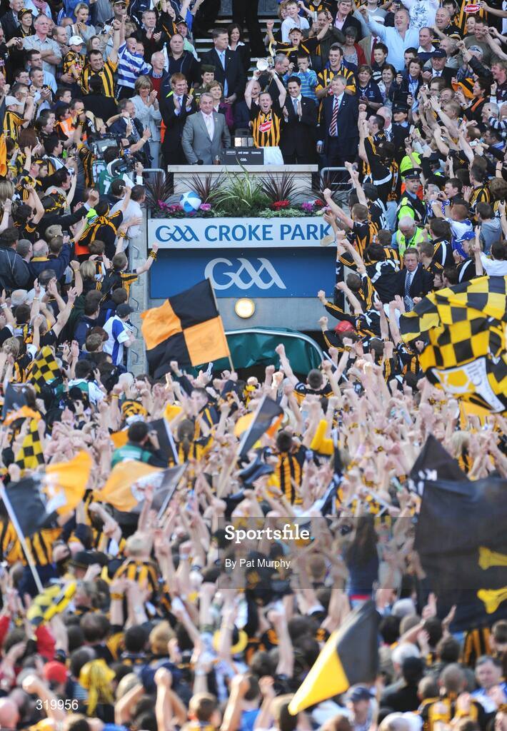 7 September 2008; Kilkenny captain James 'Cha' Fitzpatrick lifts the Liam MacCarthy Cup. GAA Hurling All-Ireland Senior Championship Final, Kilkenny v Waterford, Croke Park, Dublin. Picture credit: Pat Murphy / SPORTSFILE