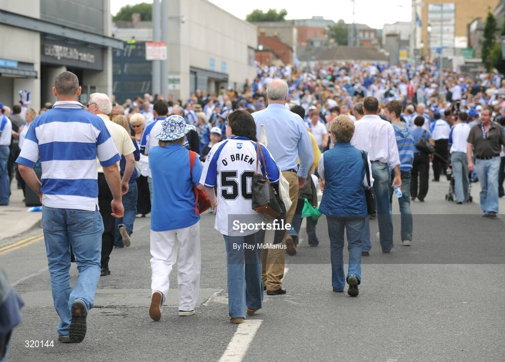 7 September 2008; Supporters of Waterford on their way to the game. GAA Hurling All-Ireland Senior Championship Final, Kilkenny v Waterford, Croke Park, Dublin. Picture credit: Ray McManus / SPORTSFILE