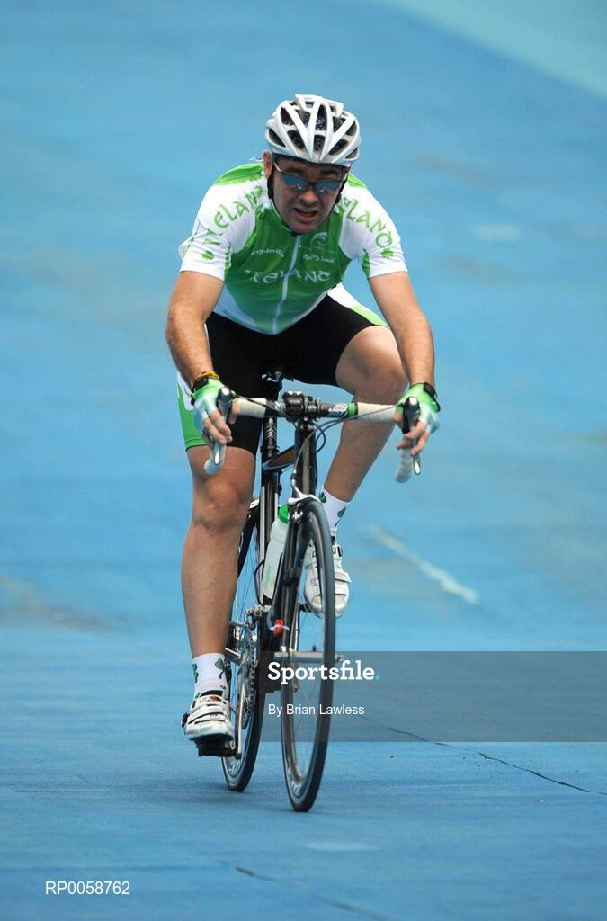 13 September 2008; Ireland's Enda Smyth, from Santry, Dublin, in action during the Men's Road Race - LC1 / 2 / CP4 over a distance of 72.6km. Beijing Paralympic Games 2008, Men's Road Race - LC1 / 2 / CP4, Road Cycling Course, Ming Tombs Reservoir, Beijing, China. Picture credit: Brian Lawless / SPORTSFILE