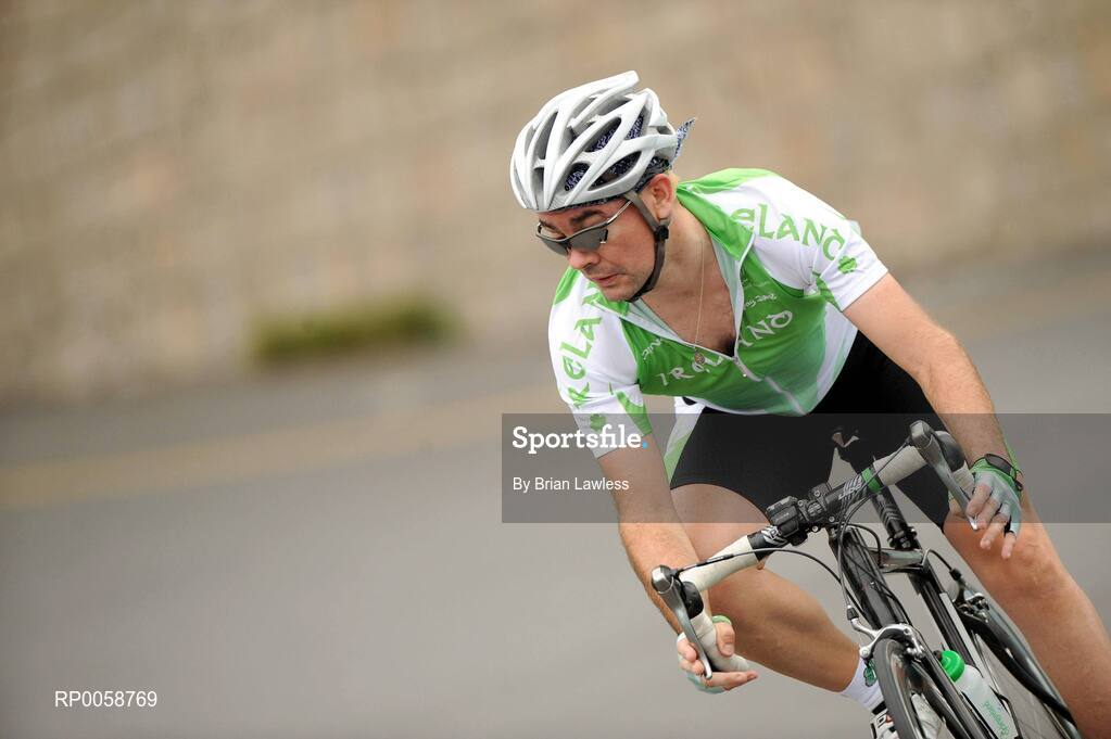 13 September 2008; Ireland's Enda Smyth, from Santry, Dublin, in action during the Men's Road Race - LC1 / 2 / CP4 over a distance of 72.6km. Beijing Paralympic Games 2008, Men's Road Race - LC1 / 2 / CP4, Road Cycling Course, Ming Tombs Reservoir, Beijing, China. Picture credit: Brian Lawless / SPORTSFILE