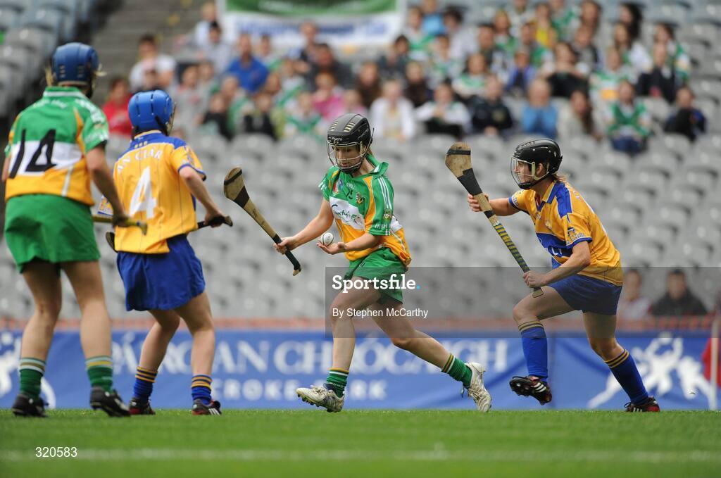 14 September 2008; Arlene Watkins, Offaly, about to shoot to score her side's first goal despite the attention of Cathy Hally, 2, and Aimee McInerney, Clare. Gala All-Ireland Junior Camogie Championship Final, Clare v Offaly, Croke Park, Dublin. Picture credit: Stephen McCarthy / SPORTSFILE *** Local Caption *** 15  4  2