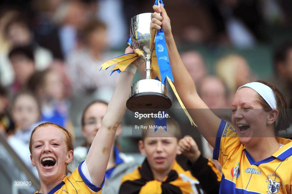 14 September 2008; Joint Clare captains Deidre Murphy, left, and Sharon McMahon lift the cup. Gala All-Ireland Junior Camogie Championship Final, Clare v Offaly, Croke Park, Dublin. Picture credit: Ray McManus / SPORTSFILE