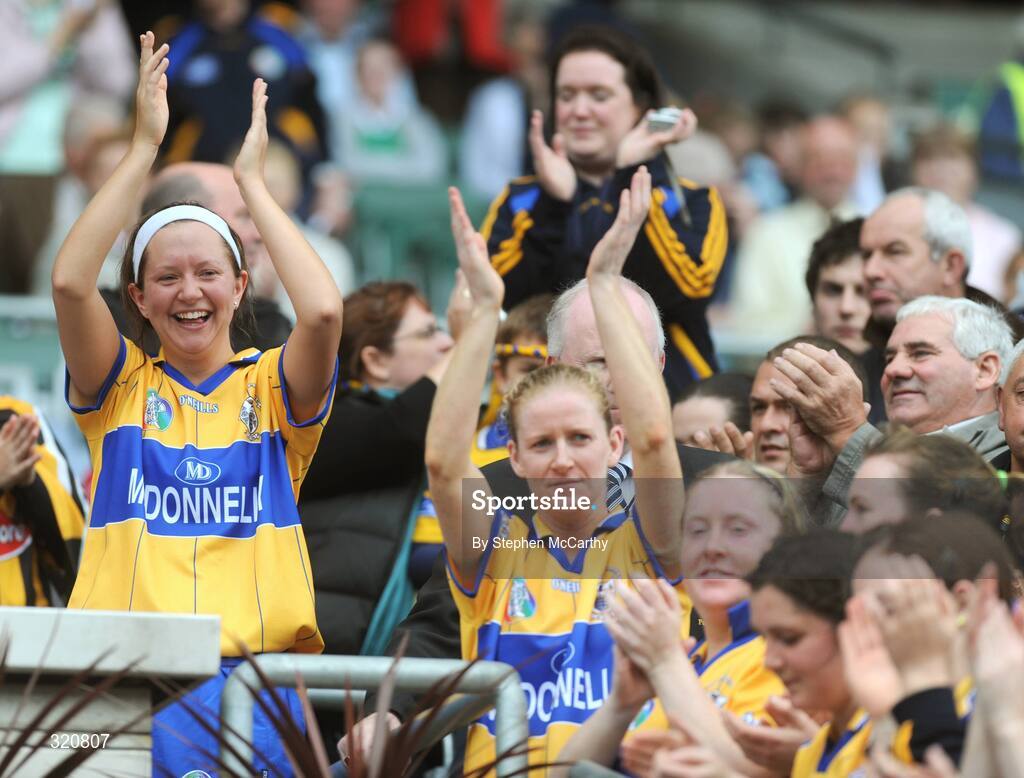 14 September 2008; Joint Clare captain Sharon McMahon, left, celebrates alongside team-mates after her side's victory. Gala All-Ireland Junior Camogie Championship Final, Clare v Offaly, Croke Park, Dublin. Picture credit: Stephen McCarthy / SPORTSFILE