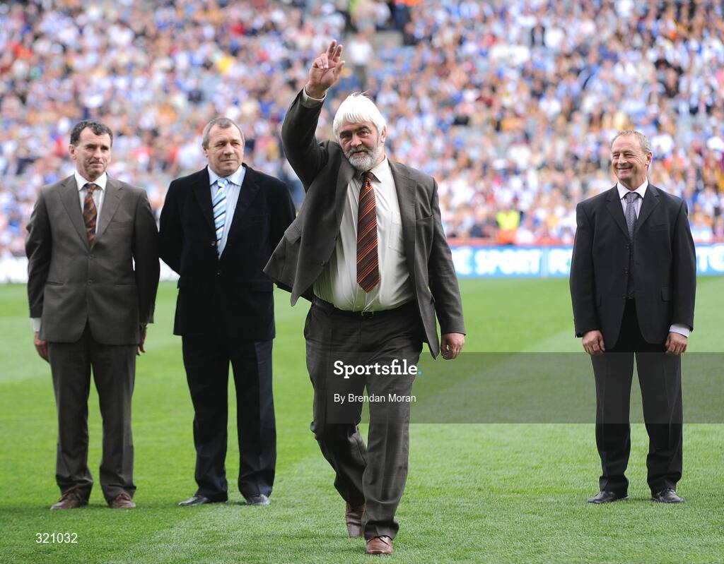7 September 2008; Member of the 1983 All-Star Hurling team, Dick O'Hara of Kilkenny is introduced to the crowd before the game. GAA Hurling All-Ireland Senior Championship Final, Kilkenny v Waterford, Croke Park, Dublin. Picture credit: Brendan Moran / SPORTSFILE