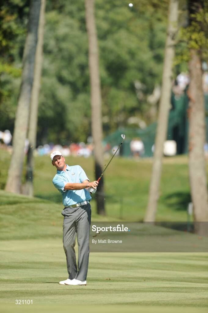 18 September 2008; Robert Karlsson, Sweden, Team Europe 2008, pitches onto the 6th green during the final day of practice. 37th Ryder Cup, Valhalla Golf Club, Louisville, Kentucky, USA. Picture credit: Matt Browne / SPORTSFILE