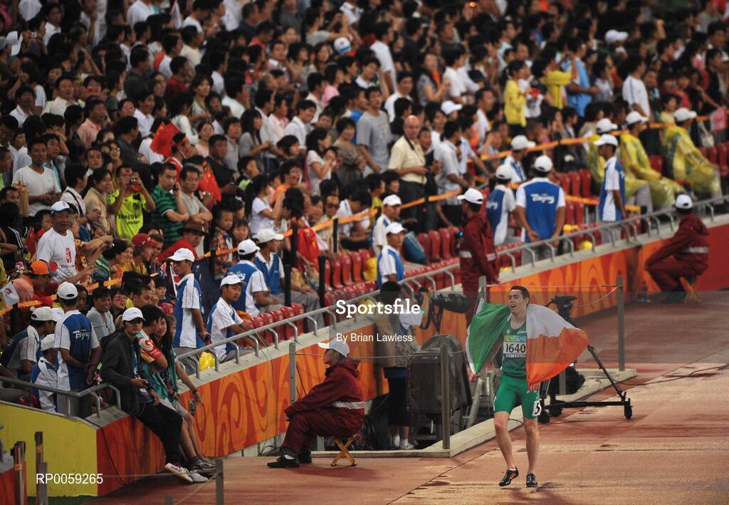 16 September 2008; Ireland's Jason Smyth, from Eglinton, Co. Derry, celebrates winning the Men's 200m -T13 Final. Smyth won his second gold of these Paralympic games in a World record time of 21.43 seconds, his first coming in the Men's 100m T13 Final also in a world record time of 10.62. Beijing Paralympic Games 2008, Men's 200m -T13, Final, National Stadium, Olympic Green, Beijing, China. Picture credit: Brian Lawless / SPORTSFILE