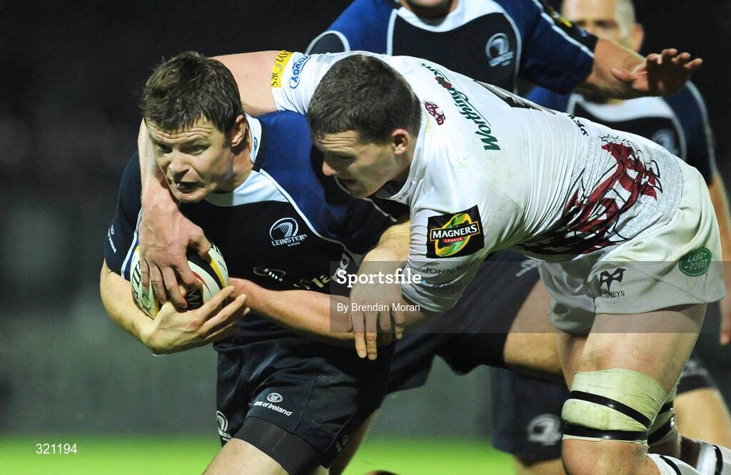 19 September 2008; Brian O'Driscoll, Leinster, is tackled by Ian Evans, Ospreys. Magners League, Leinster v Neath Swansea Ospreys, RDS, Dublin. Picture credit: Brendan Moran / SPORTSFILE
