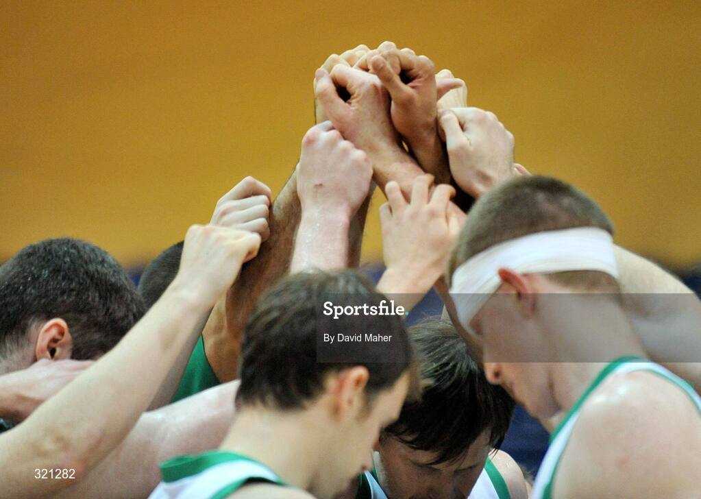 20 September 2008; Disappointed Ireland players form a huddle at the end of the game after defeat to Slovakia. Senior Men's Basketball European Championship - Division B - Group C - Ireland v Slovakia, National Basketball Arena, Tallaght, Dublin. Picture credit: David Maher / SPORTSFILE