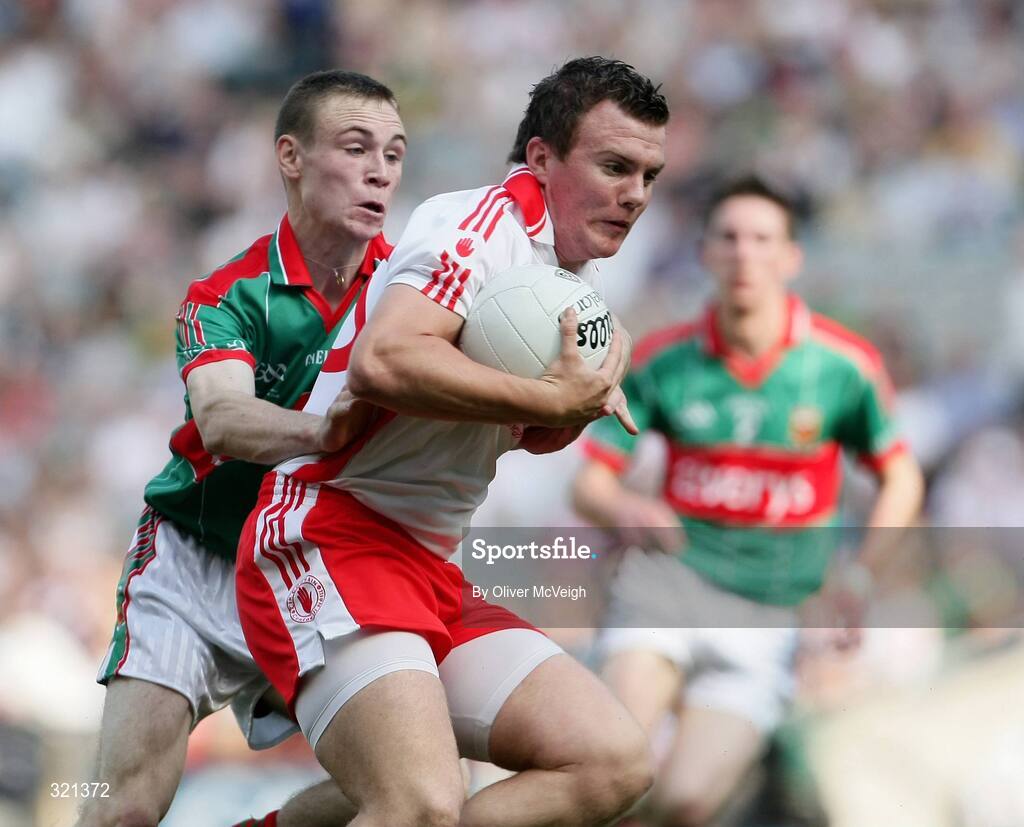 21 September 2008; Conor O'Neill, Tyrone, in action against John Broderick, Mayo. ESB GAA Football All-Ireland Minor Championship Final, Tyrone v Mayo, Croke Park, Dublin. Picture credit: Oliver McVeigh / SPORTSFILE