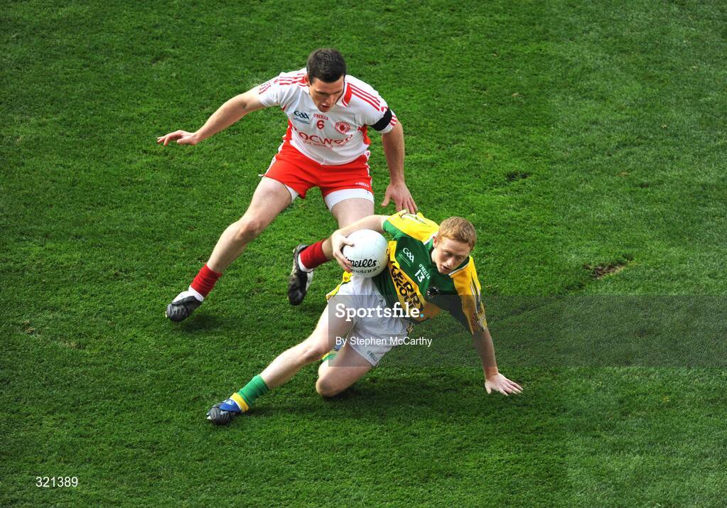 21 September 2008; Colm Cooper, Kerry, in action against Conor Gormley, Tyrone. GAA Football All-Ireland Senior Championship Final, Kerry v Tyrone, Croke Park, Dublin. Picture credit: Stephen McCarthy / SPORTSFILE