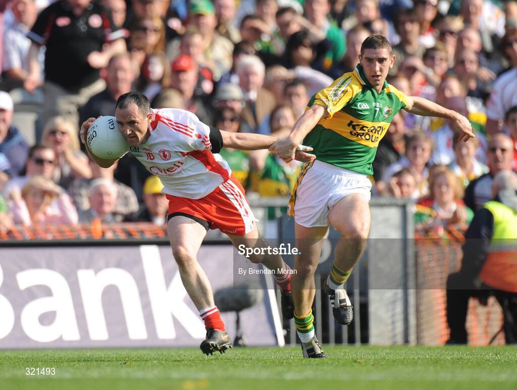 21 September 2008; Brian Dooher, Tyrone, in action against Killian Young, Kerry. GAA Football All-Ireland Senior Championship Final, Kerry v Tyrone, Croke Park, Dublin. Picture credit: Brendan Moran / SPORTSFILE