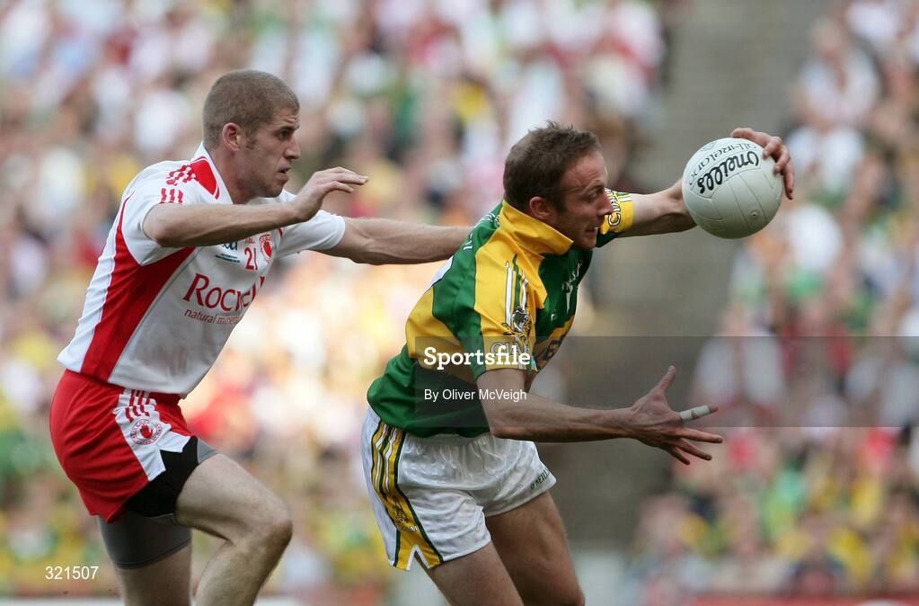21 September 2008; Tommy Griffin, Kerry, in action against Kevin Hughes, Tyrone. GAA Football All-Ireland Senior Championship Final, Kerry v Tyrone, Croke Park, Dublin. Picture credit: Oliver McVeigh / SPORTSFILE