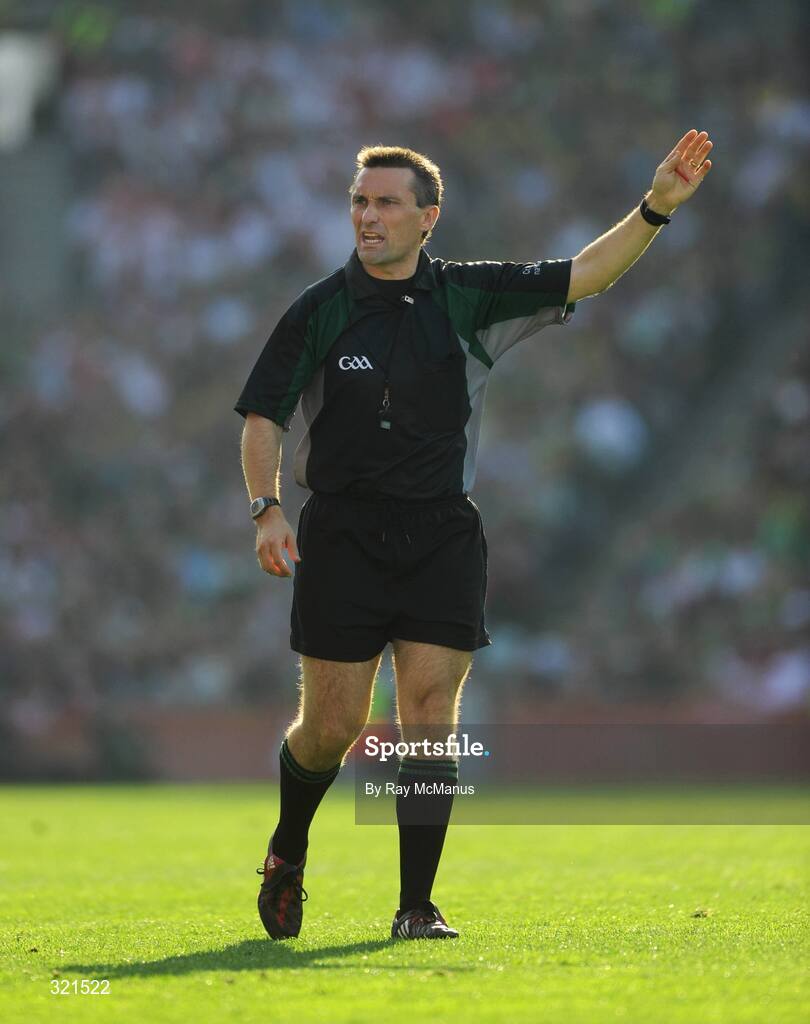 21 September 2008; Referee Maurice Deegan. GAA Football All-Ireland Senior Championship Final, Kerry v Tyrone, Croke Park, Dublin. Picture credit: Ray McManus / SPORTSFILE