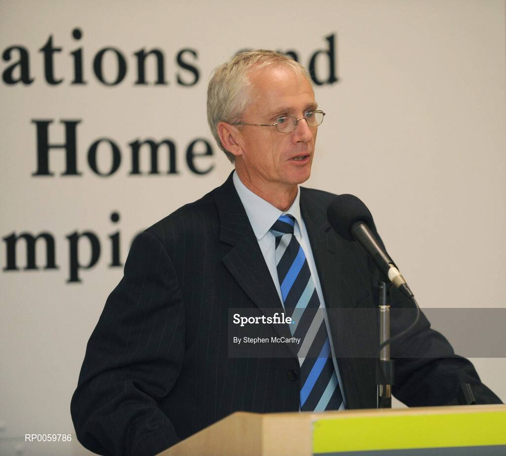 19 September 2008; John Treacy, CEO, Irish Sports Council, speaking at a reception for Irish athletes at Dublin Airport as the Irish Paralympic Team arrived home from Beijing. Dublin Airport, Dublin. Picture credit: Stephen McCarthy / SPORTSFILE